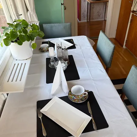 Joyce Place Rum i privatbostad Hangö